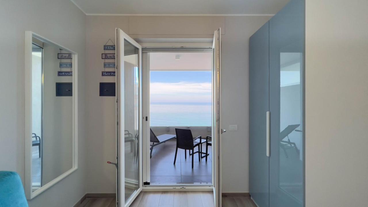 Wepuglia - Dimora Adriatica Apartment Monopoli Exterior photo